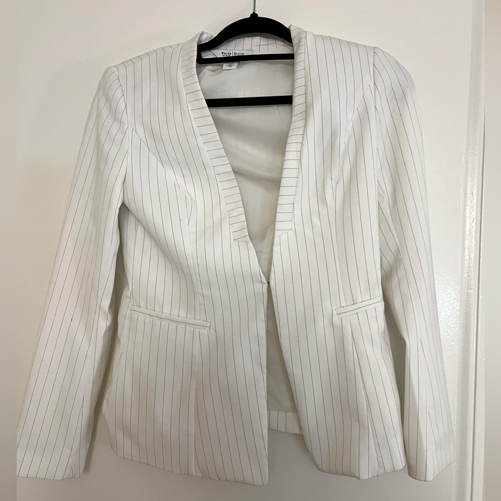 White House Black Market White Striped Blazer